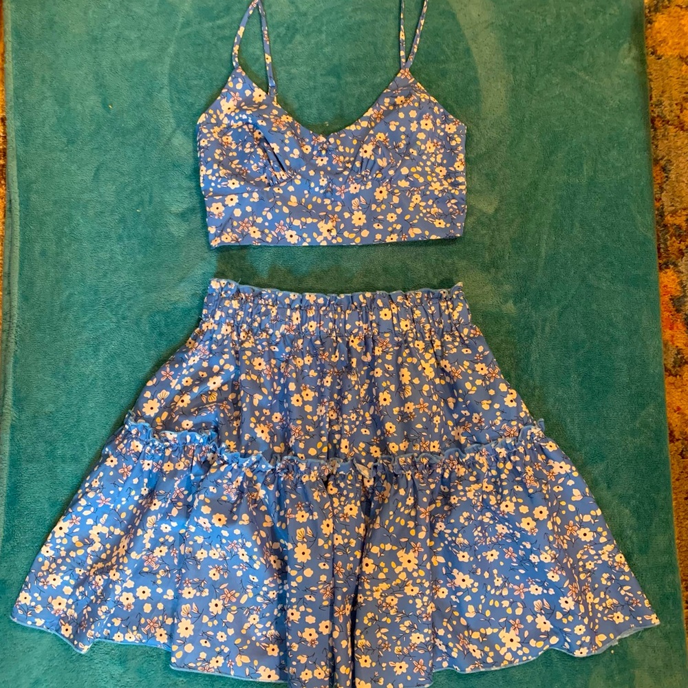 SHEIN WOMEN’S OUTFIT